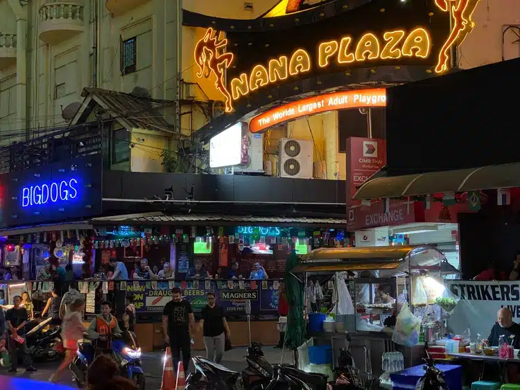 Nana Plaza Nana Plaza