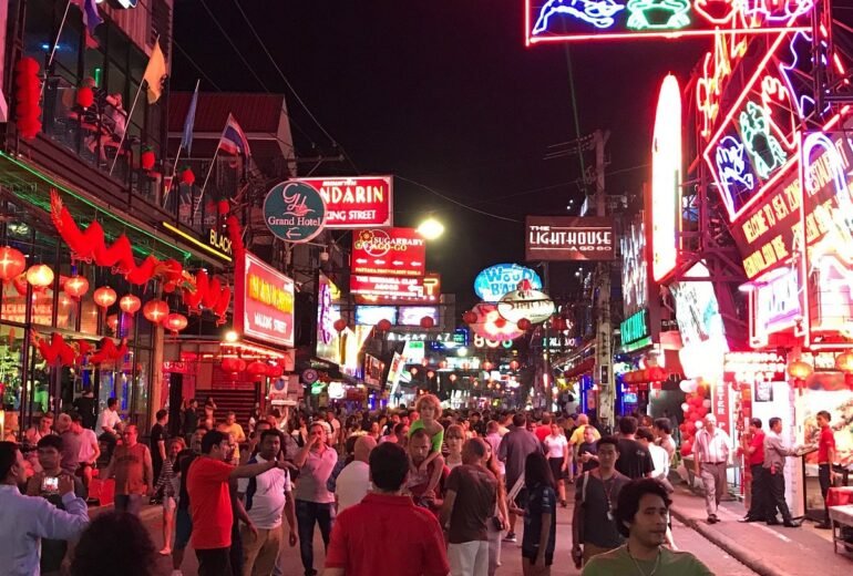 walking-street-pattaya