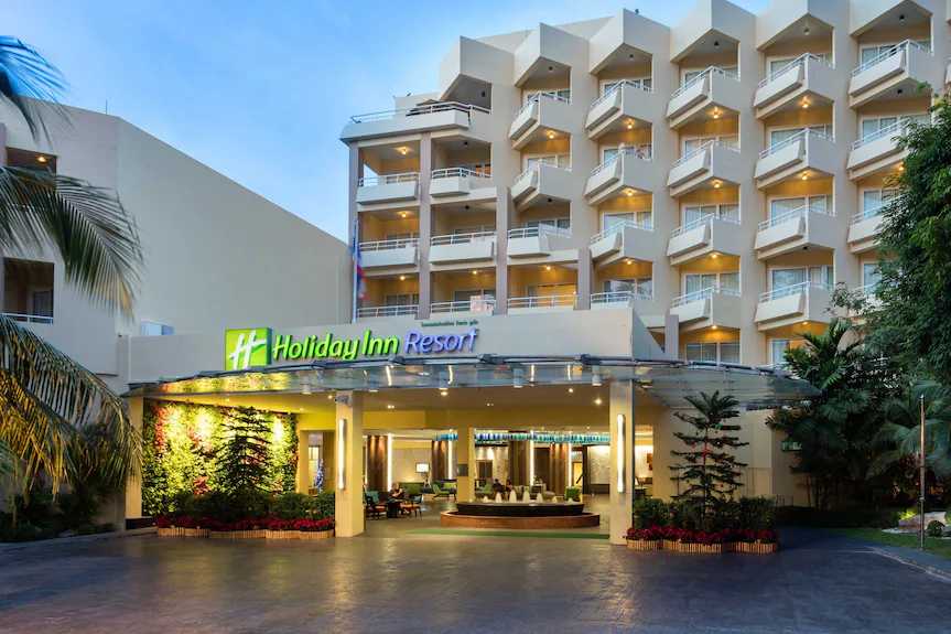 holiday-inn-resort