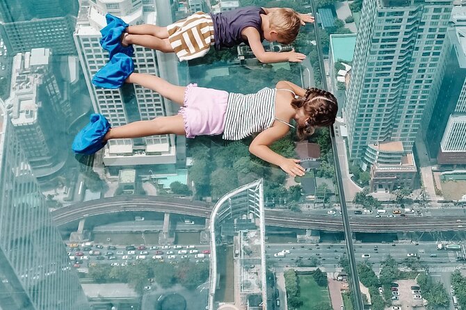mahanakhon-skywalk