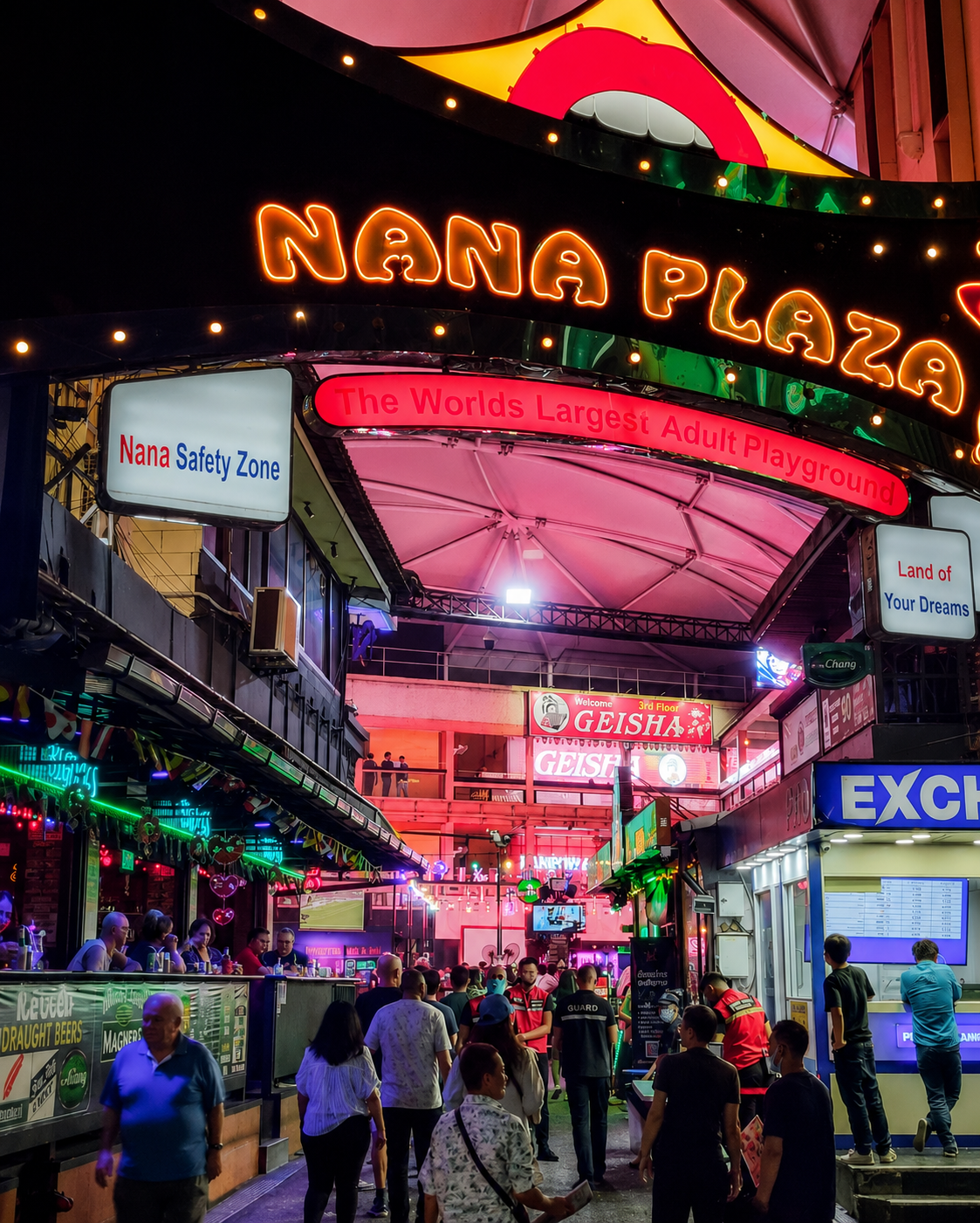 Nana Plaza
