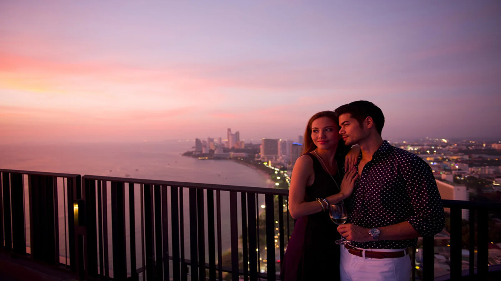 Hilton Pattaya Rooftop